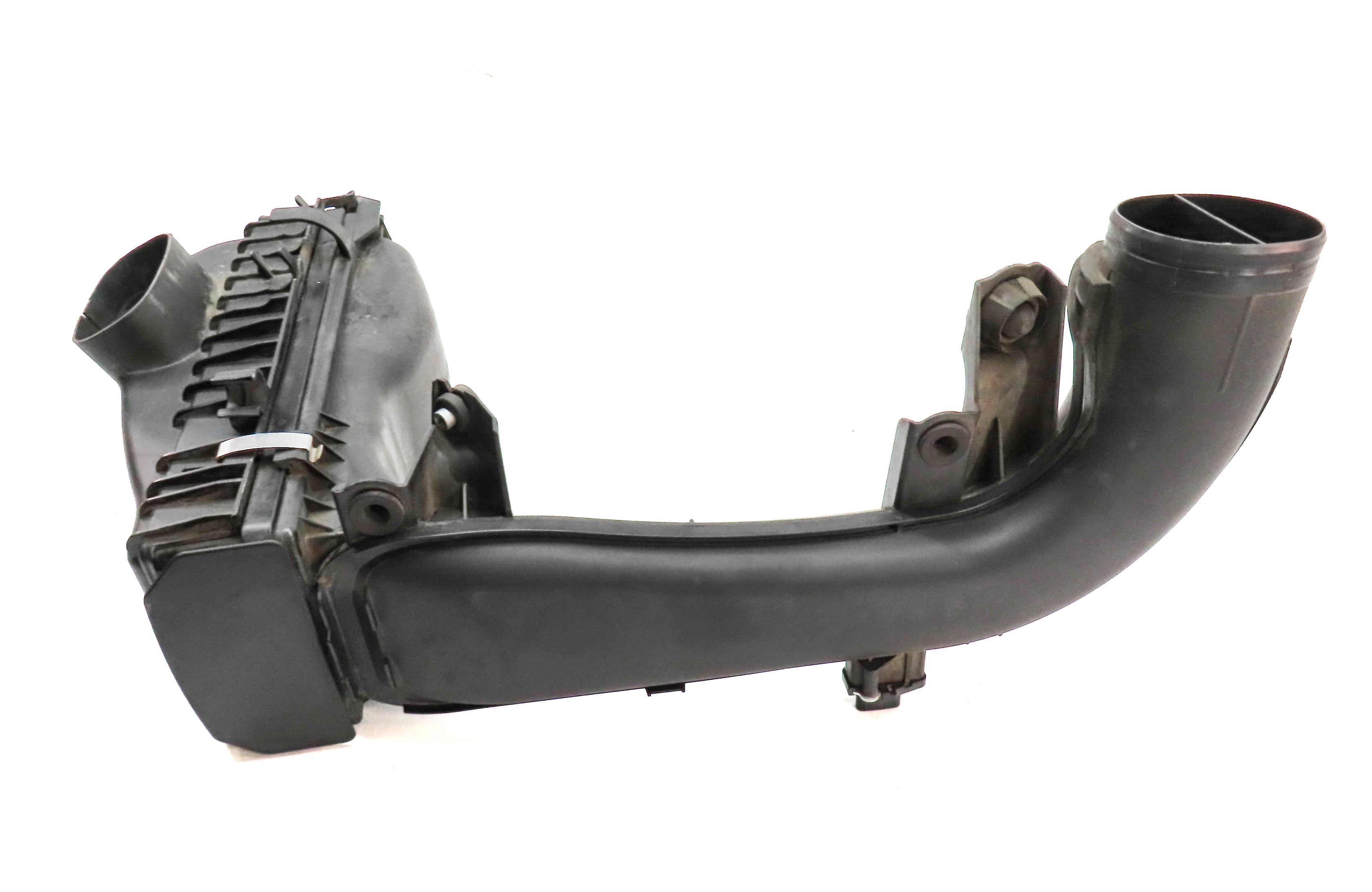 2014-2018 BMW 535i 740i X5 (F01 F10 F15) 3.0L DIESEL AIR FILTER BOX ASSEMBLY — exact item pictured